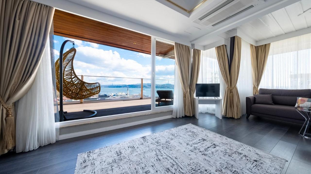 Suite Penthouse avec Bain à Remous Privé - Vue sur Mer