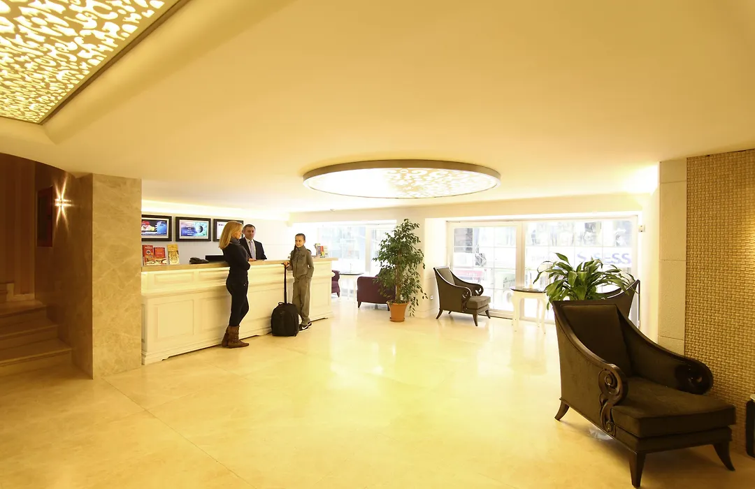 Monaco Hotel-1