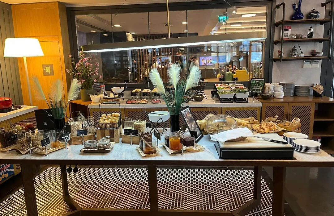 Park Inn By Radisson Istanbul Atasehir-1
