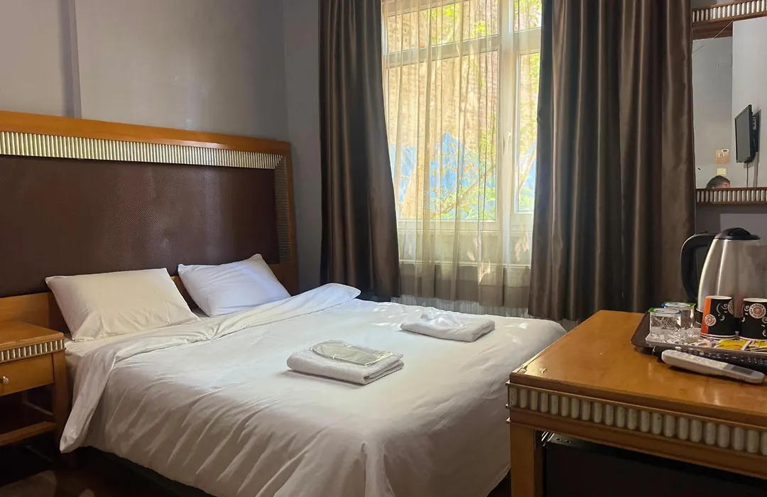 Herton Boutique Hotel-1